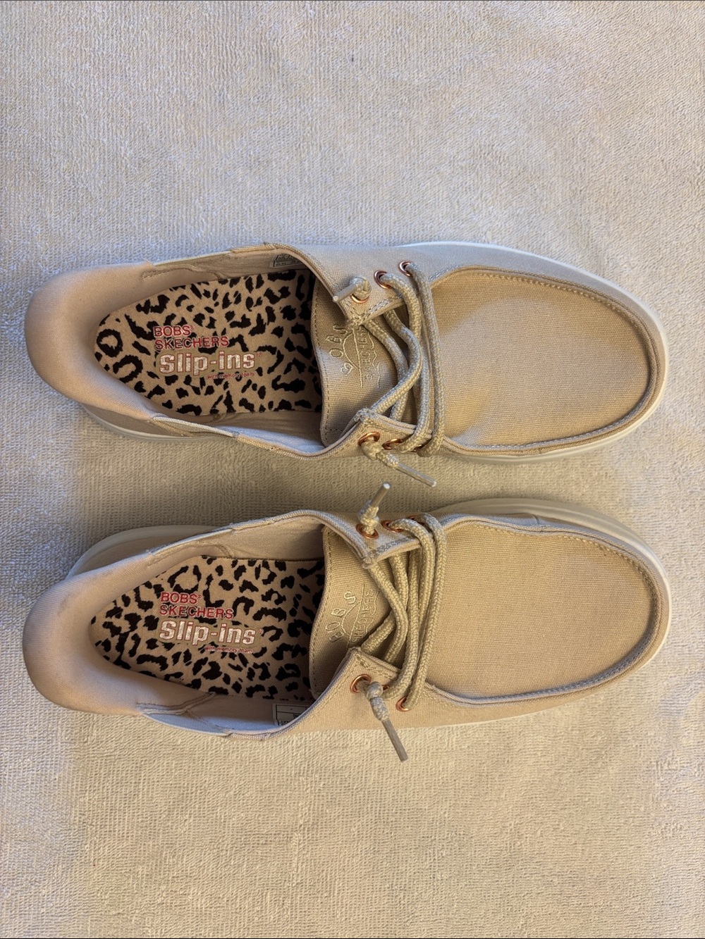 Skechers BOBS Beige Slip-in Flats